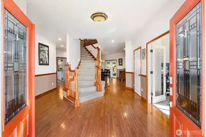 18529 Hawksview Drive, Arlington, WA 98223 - Photo 3