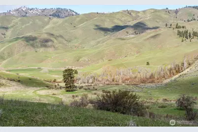 7993 Nahahum Canyon Road, Cashmere, WA 98815 - Photo 21