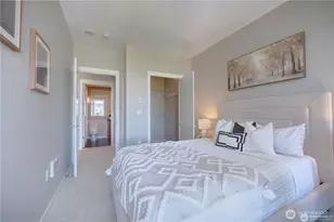 2721 1st Ave, Seattle, WA 98121 - Photo 9