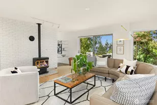 10700 NE Broomgerrie Rd, Bainbridge Island, WA 98110 - Photo 19