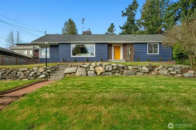 10723 Densmore Avenue N, Seattle, WA 98133 - Photo 1