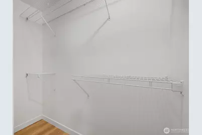 10723 Densmore Avenue N, Seattle, WA 98133 - Photo 33