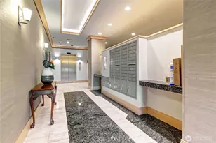 11011 NE 12th St, Bellevue, WA 98004 - Photo 25