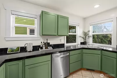 1006 S Adams Street, Tacoma, WA 98405 - Photo 11