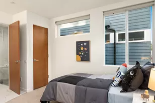 2617 3rd Ave W, Seattle, WA 98119 - Photo 21