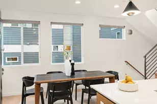 2617 3rd Ave W, Seattle, WA 98119 - Photo 9