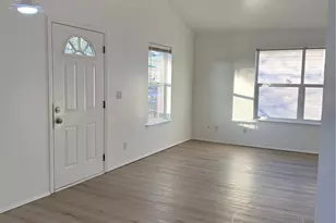2424 Orleans St, Bellingham, WA 98229 - Photo 7