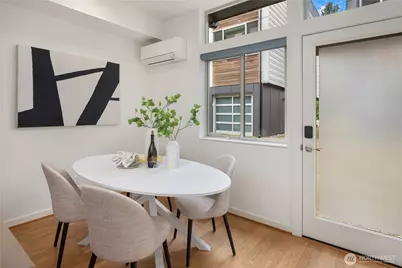 4027 California Avenue SW #B, Seattle, WA 98116 - Photo 9