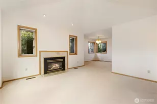 8523 199th Pl SW, Edmonds, WA 98026 - Photo 9