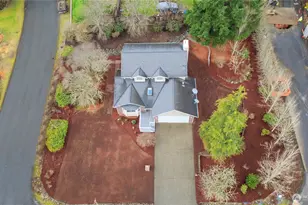 19420 78th St E, Bonney Lake, WA 98391 - Photo 3