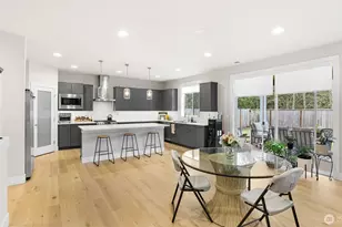 10921 71st Ave Ct E, Puyallup, WA 98373 - Photo 7