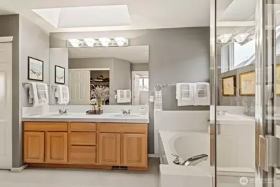 7301 Thompson Avenue SE, Snoqualmie, WA 98065 - Photo 31