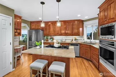 7001 57th Street NE, Marysville, WA 98270 - Photo 9