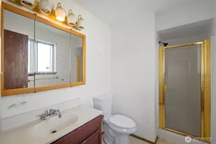 3703 SW 191st Pl, Lynnwood, WA 98036 - Photo 19