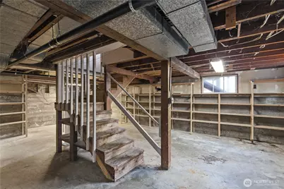 11716 16th Avenue NE, Seattle, WA 98125 - Photo 17