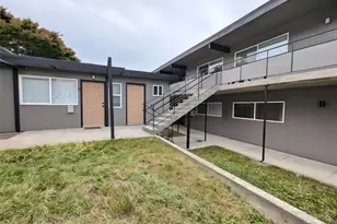 8805 14th Ave S, Seattle, WA 98108 - Photo 3