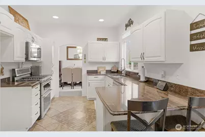 8331 76th Avenue NE, Marysville, WA 98270 - Photo 9