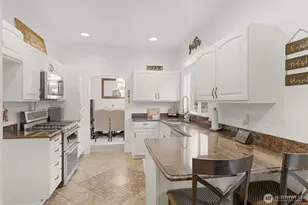 8331 76th Ave NE, Marysville, WA 98270 - Photo 9