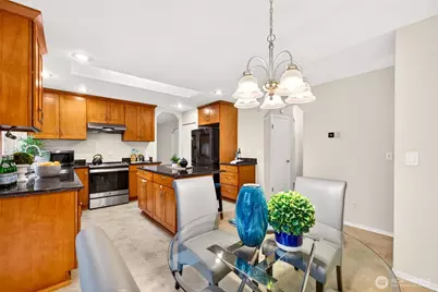 618 203rd Street SE, Bothell, WA 98012 - Photo 15