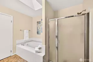 618 203rd St SE, Bothell, WA 98012 - Photo 23