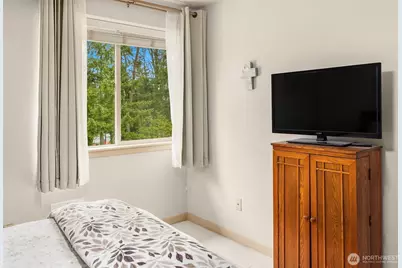 8248 126th Avenue NE #C-305, Kirkland, WA 98033 - Photo 13