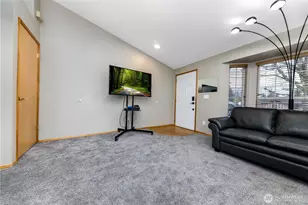 1722 56th Ave NE, Tacoma, WA 98422 - Photo 5