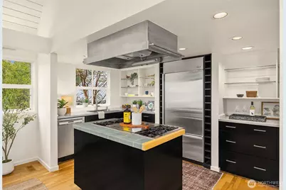 3560 Campbell Street NE, Bainbridge Island, WA 98110 - Photo 13