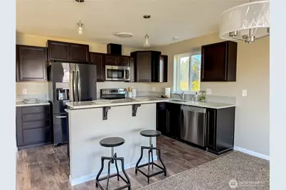 582 Mount Olympus Avenue SE, Ocean Shores, WA 98569 - Photo 9