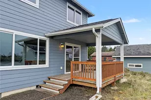 582 Mt Olympus Ave SE, Ocean Shores, WA 98569 - Photo 29