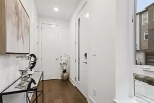 12217 137th Pl NE, Redmond, WA 98052 - Photo 3