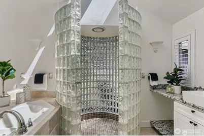 16035 Inglewood Road NE, Kenmore, WA 98028 - Photo 23