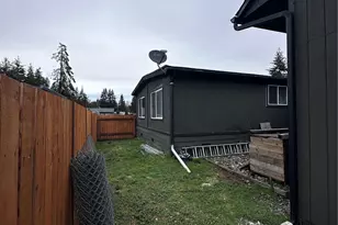 4302 252nd St Ct E, Spanaway, WA 98387 - Photo 11