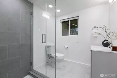 1324 E Walnut Street, Kent, WA 98030 - Photo 27