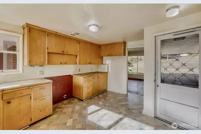 4573 Purdue Avenue NE, Seattle, WA 98105 - Photo 9