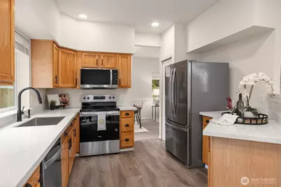 7543 NE 203rd Street, Kenmore, WA 98028 - Photo 7