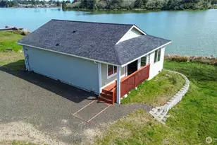 584 Mt Olympus Ave SE, Ocean Shores, WA 98569 - Photo 23