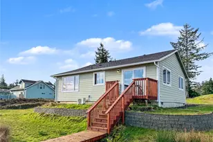 584 Mt Olympus Ave SE, Ocean Shores, WA 98569 - Photo 21