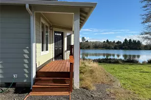 584 Mt Olympus Ave SE, Ocean Shores, WA 98569 - Photo 3