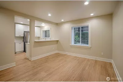 416 Summit Avenue E, Seattle, WA 98102 - Photo 5