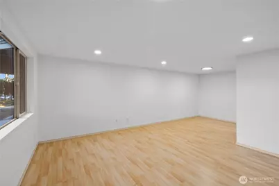 3834 175th Avenue NE #22, Redmond, WA 98052 - Photo 3