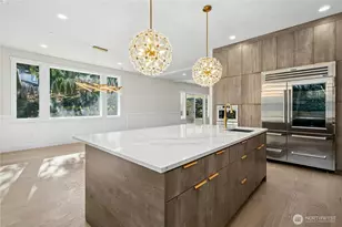 955 103rd Ave SE, Bellevue, WA 98004 - Photo 11