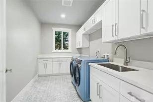 955 103rd Ave SE, Bellevue, WA 98004 - Photo 21