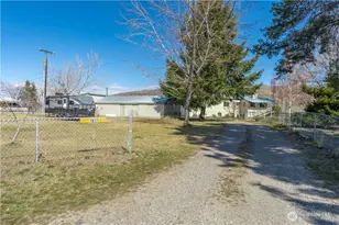 1617 Fairview Ave, Bridgeport, WA 98813 - Photo 29