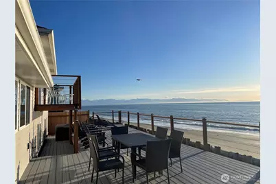 2585 West Beach Road, Oak Harbor, WA 98277 - Photo 15