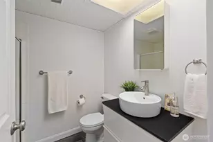 9920 NE 119th St, Kirkland, WA 98034 - Photo 17