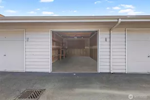 9920 NE 119th St, Kirkland, WA 98034 - Photo 19