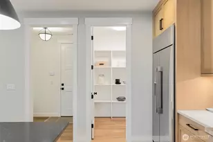 6223 43rd Ave NE, Seattle, WA 98115 - Photo 17