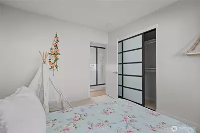 62 165th Avenue SE, Bellevue, WA 98008 - Photo 17