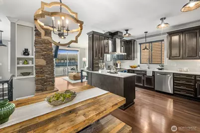 4013 E Lake Sammamish Shore Lane, Sammamish, WA 98075 - Photo 21