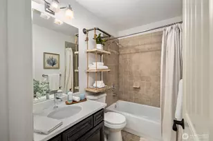 4013 E Lake Sammamish Shore Ln, Sammamish, WA 98075 - Photo 29